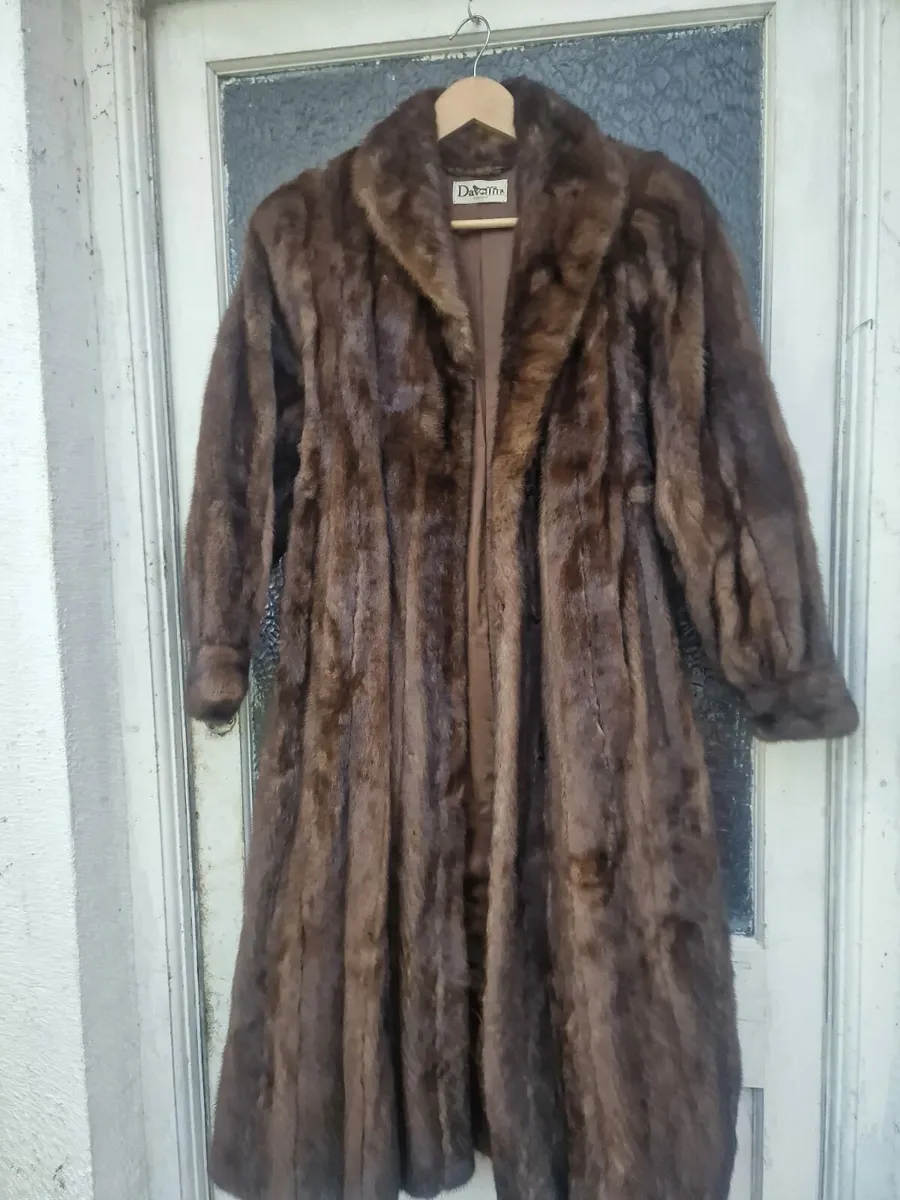 Real mink fur long brown coat (post included) - Image 1