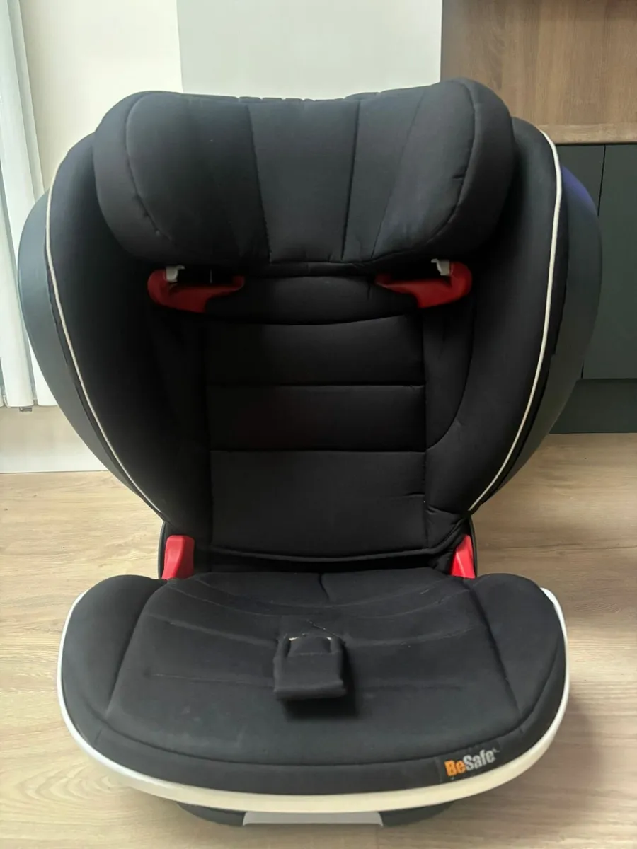BeSafe iZi Flex Fix ISOFIX High-Back Booster Seat - Image 1