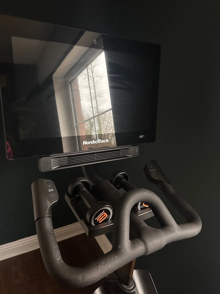 Exercise bike - Image 4