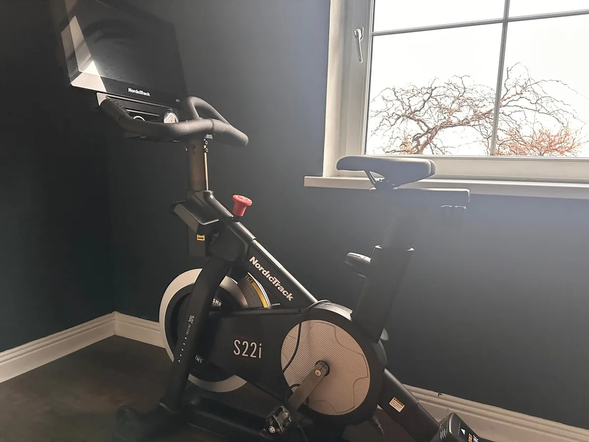 Exercise bike - Image 2