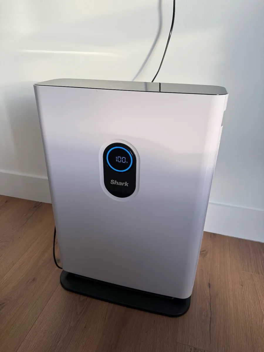 Shark - Air Purifier 4 - HE400UK - Image 1