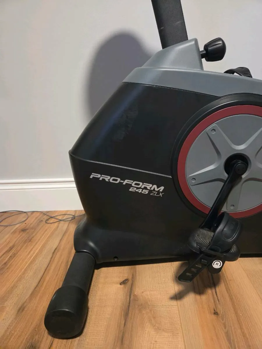 Exercise bike - Image 3