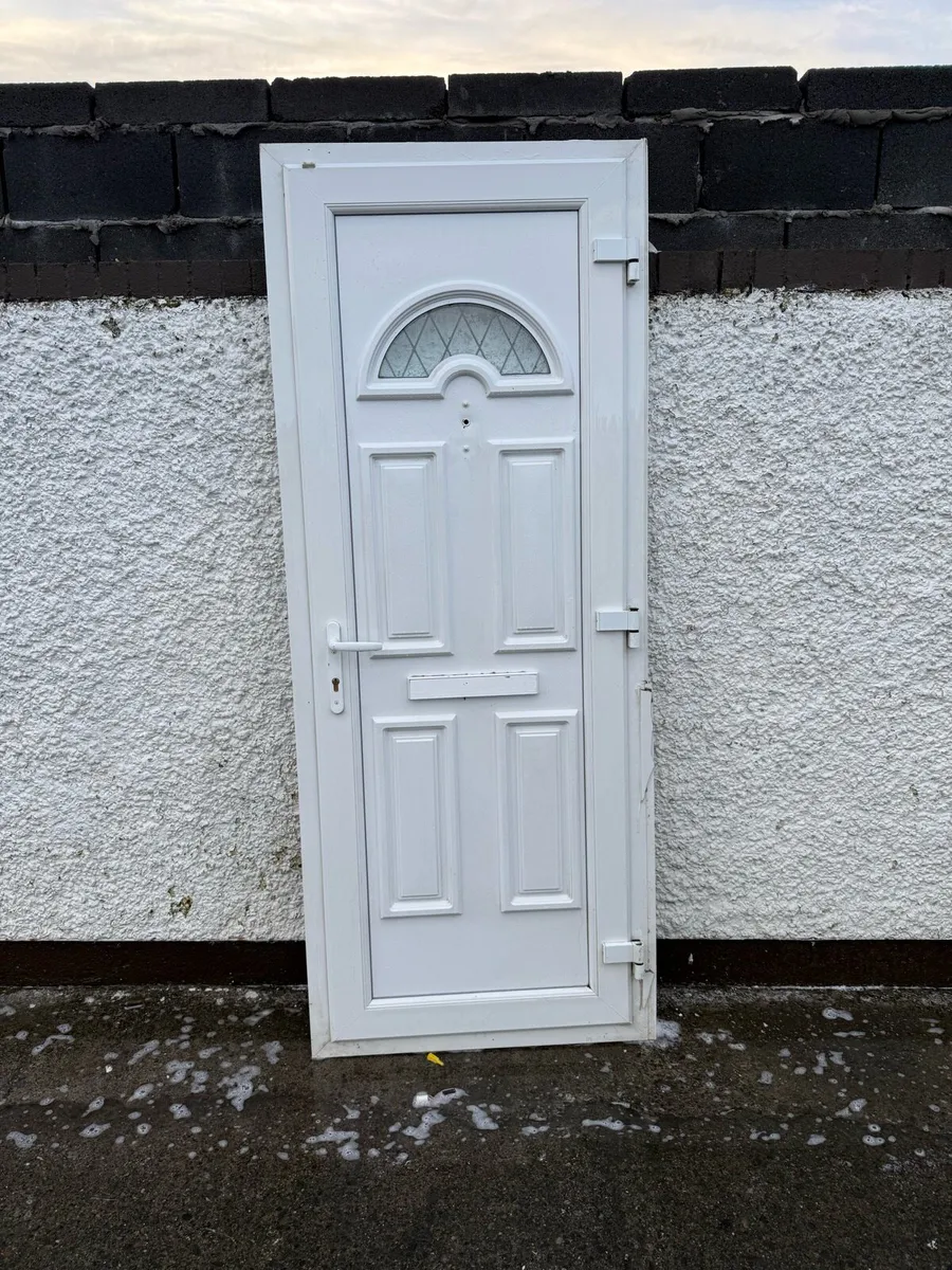 Pvc front door - Image 1