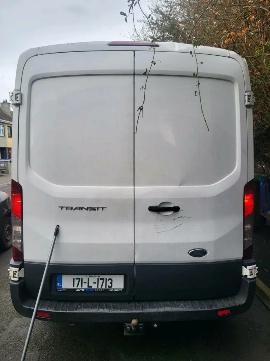 Transit Van - Image 4