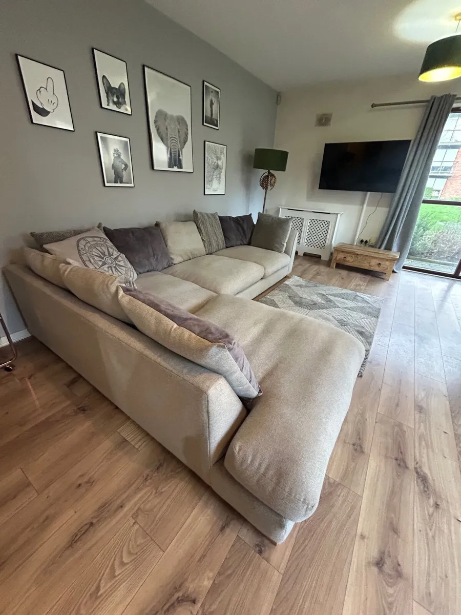 Large L Shaped grey Couch - Image 2