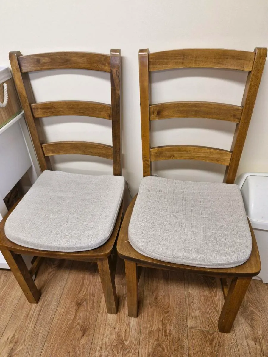 Kitchen chairs