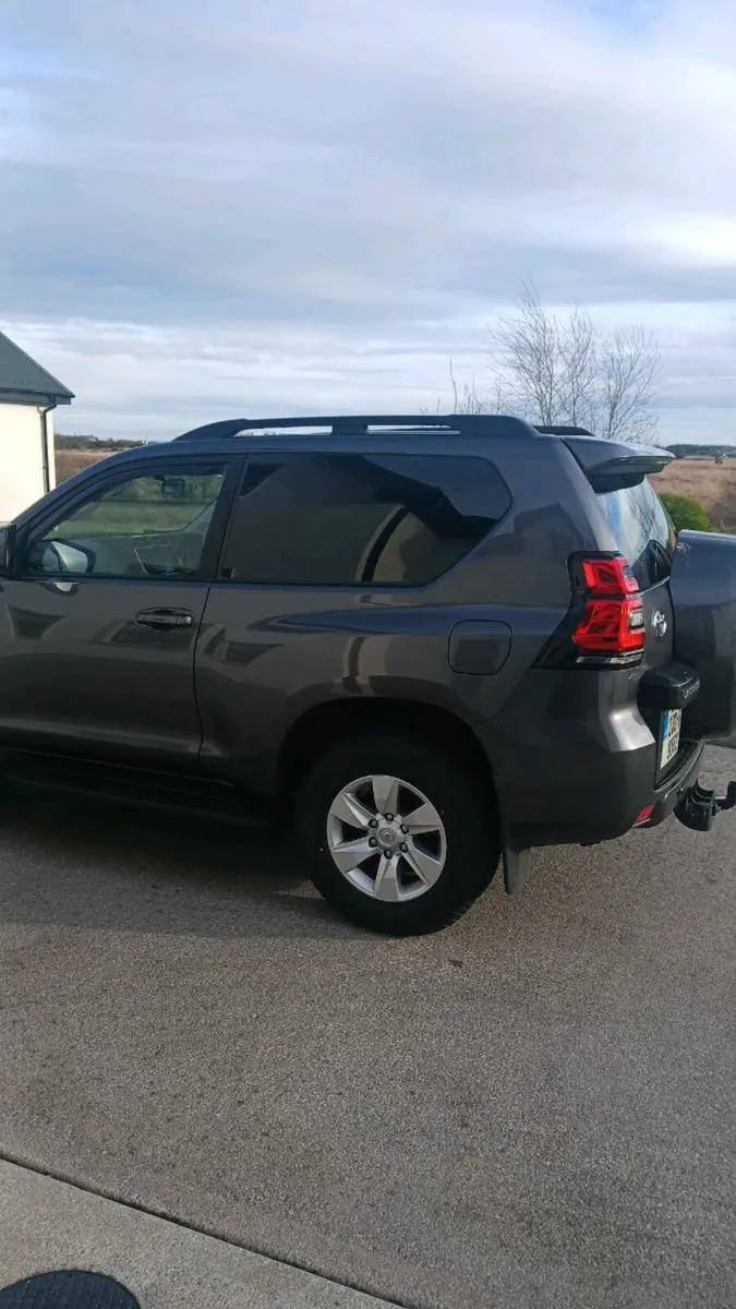 Landcruiser - Image 3