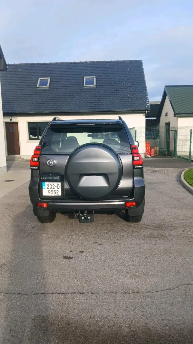 Landcruiser - Image 4