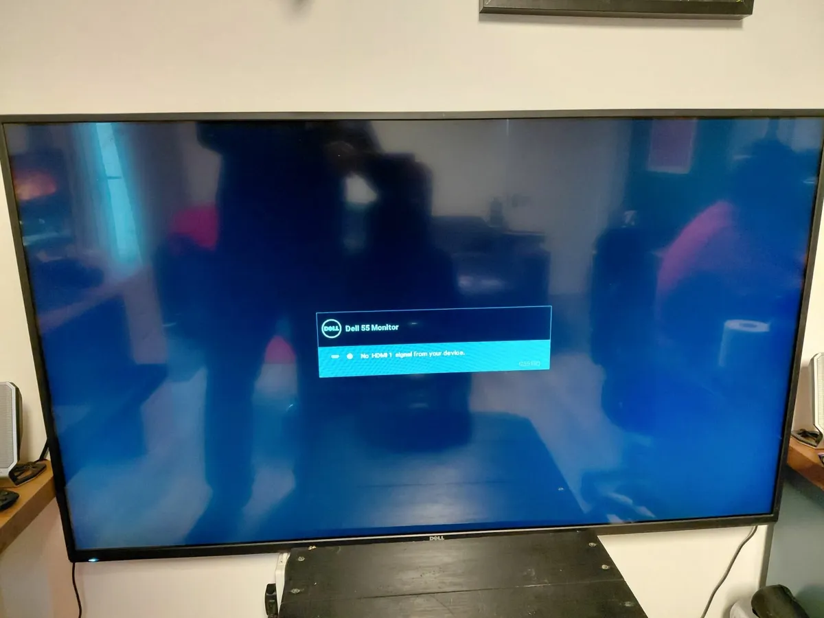 PC Monitor 55 inch - Image 1