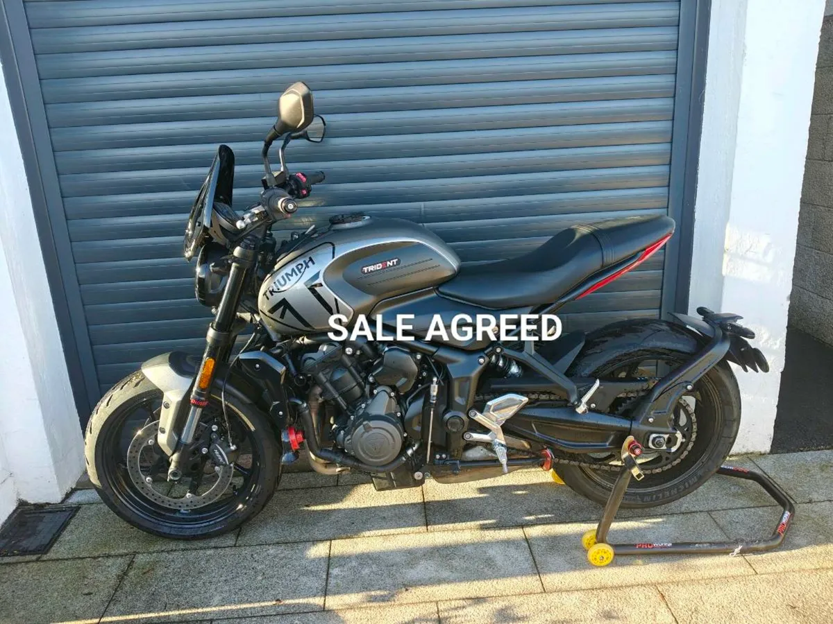Triumph Trident 660 - Image 1