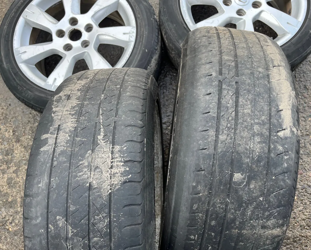 17’’ Renault Alloy Wheels - Image 4