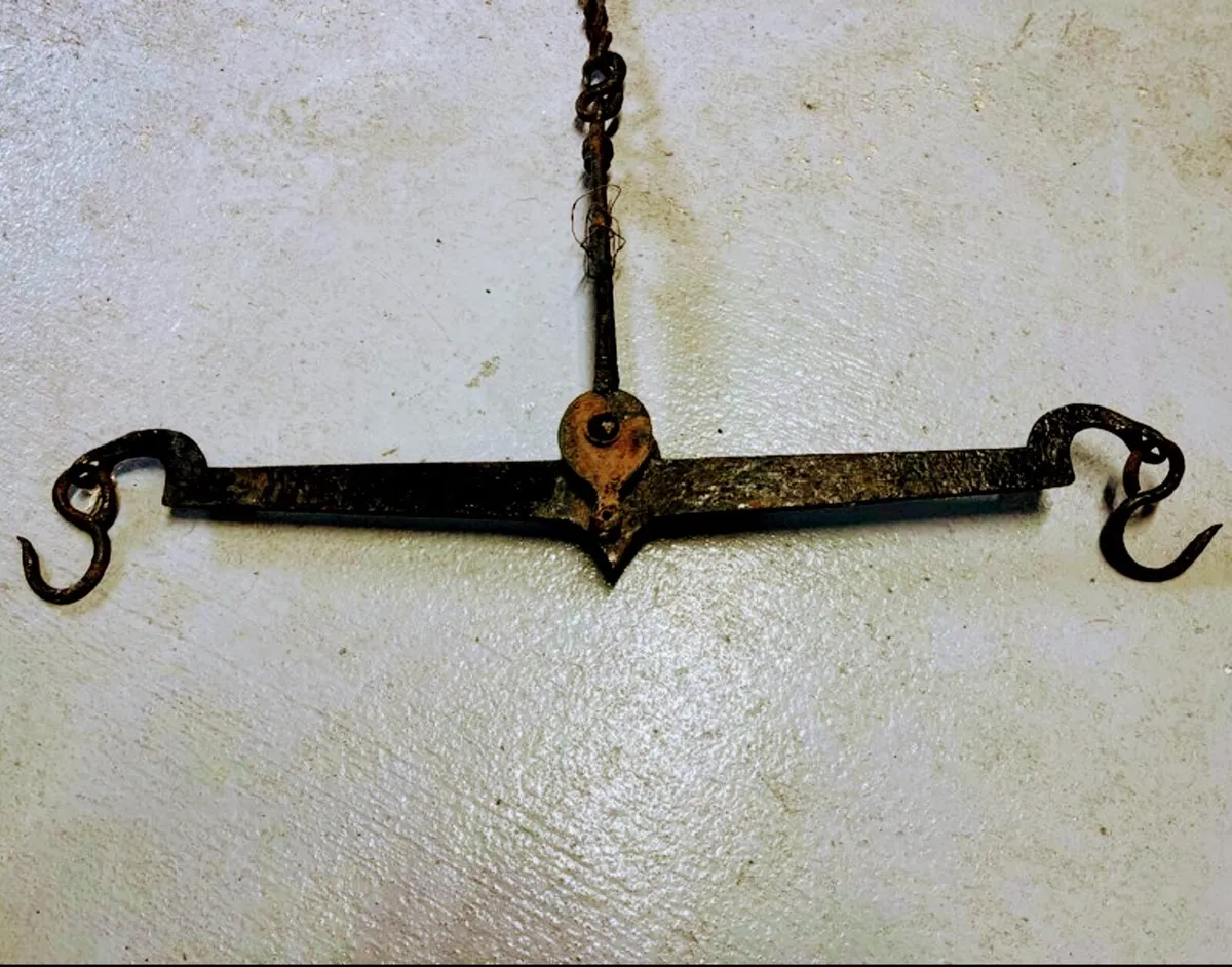 Antique wrought iron balance scales - Image 2