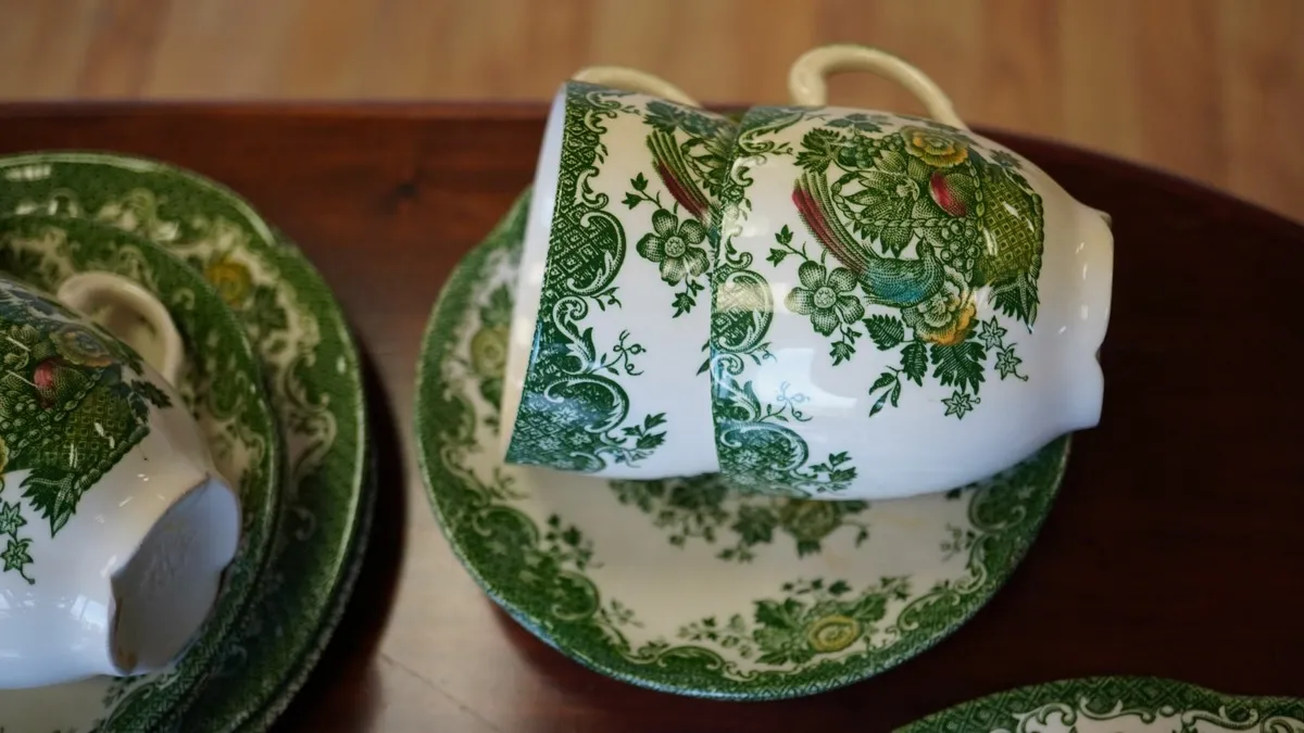 Johnson Bros “Bird of Paradise” Vintage Green Iron - Image 2