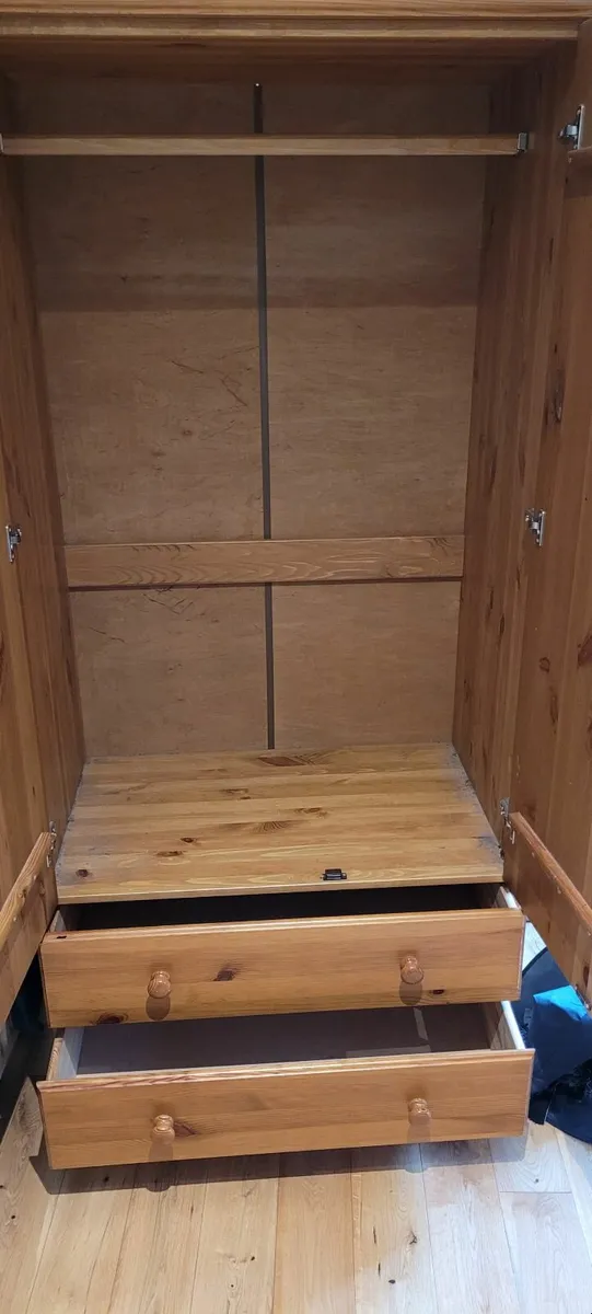 Wardrobe - Pine - Image 2