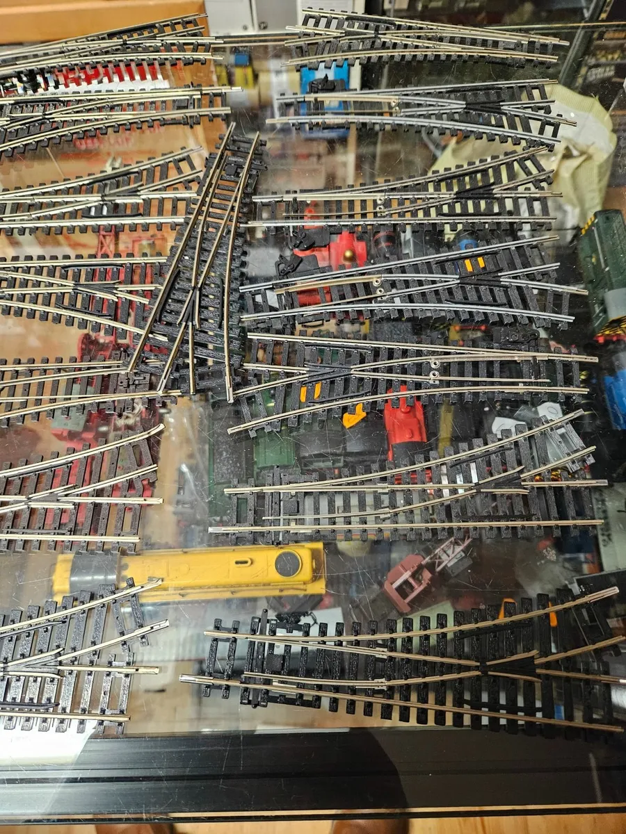 Hornby OO Gauge Points - Image 1