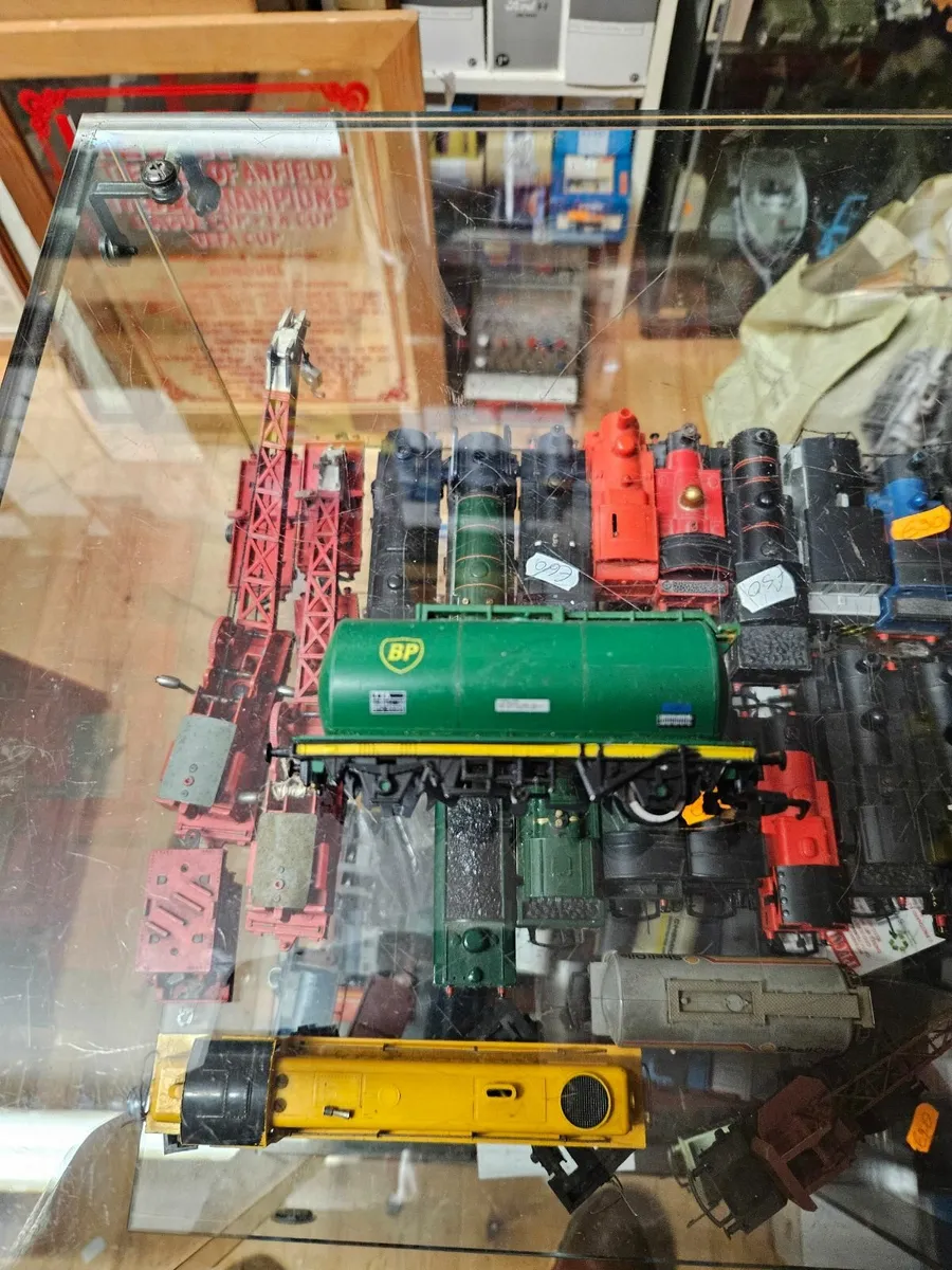 Hornby Triang Lima OO Gauge Wagons Carraiges - Image 4