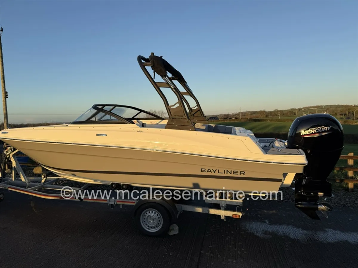 👉2026 Bayliner VR4 Bowrider wakeboard - Image 3