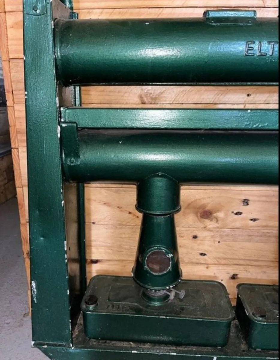 Antique greenhouse heater - Image 3