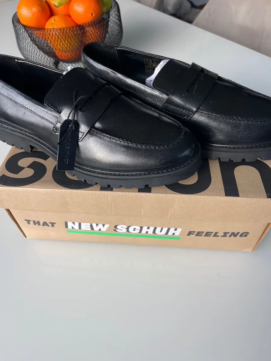 Men’s Shoes - Image 3