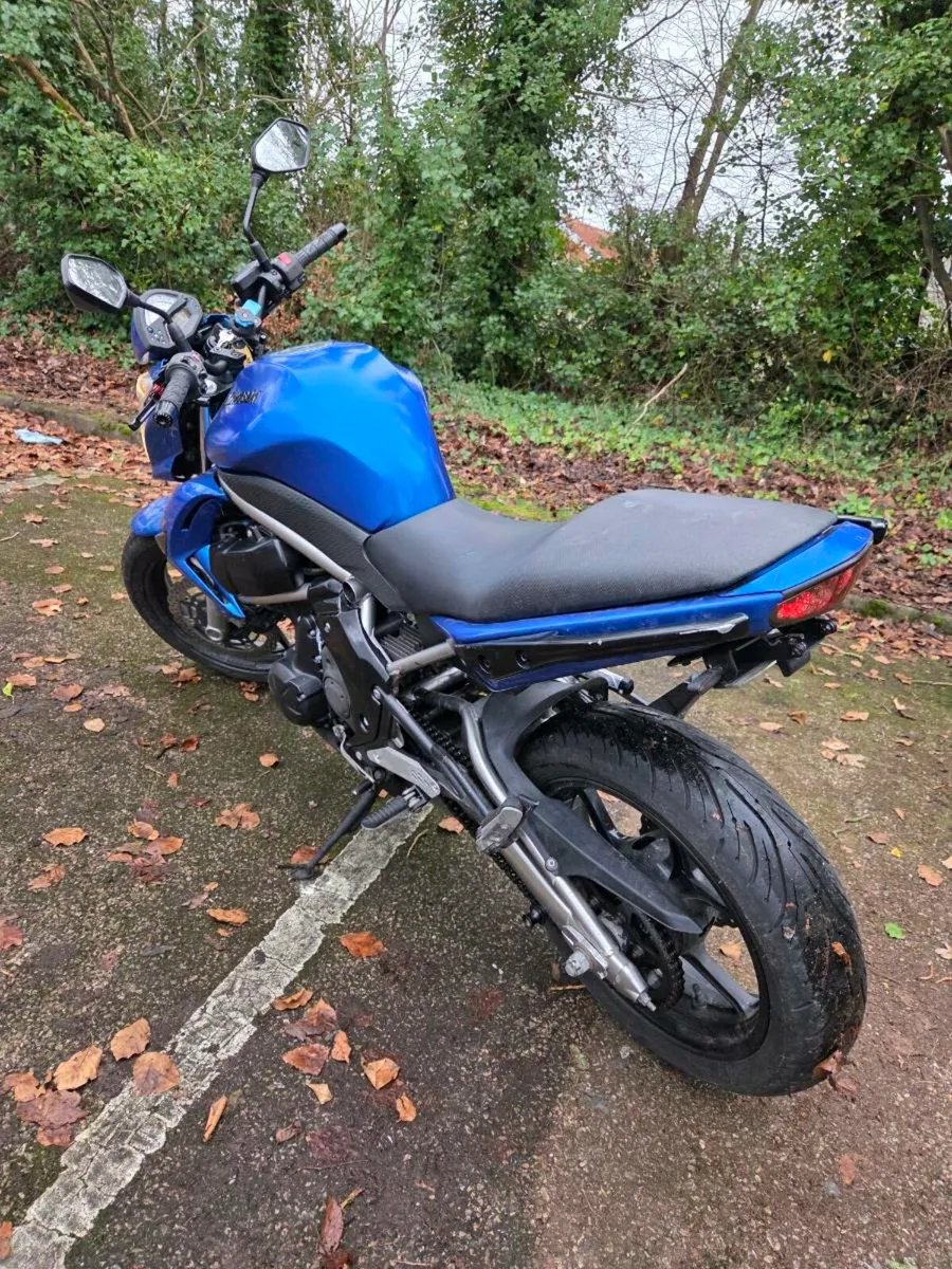 Kawasaki er6n 2009 - Image 3