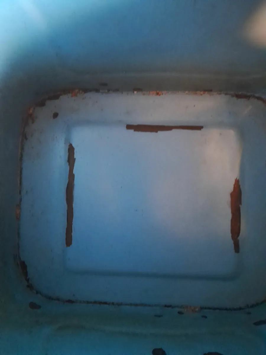 Vintage enamel  blue bread bin - Image 3