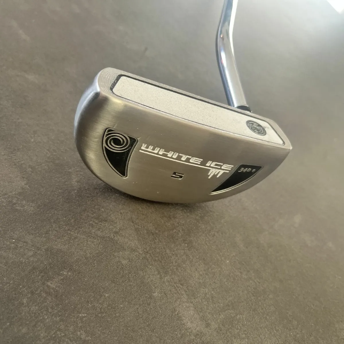 Odyssey White Ice 5 Putter - Image 1