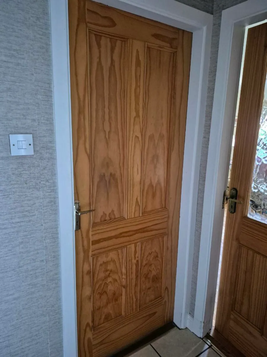 Interior doors - Image 2