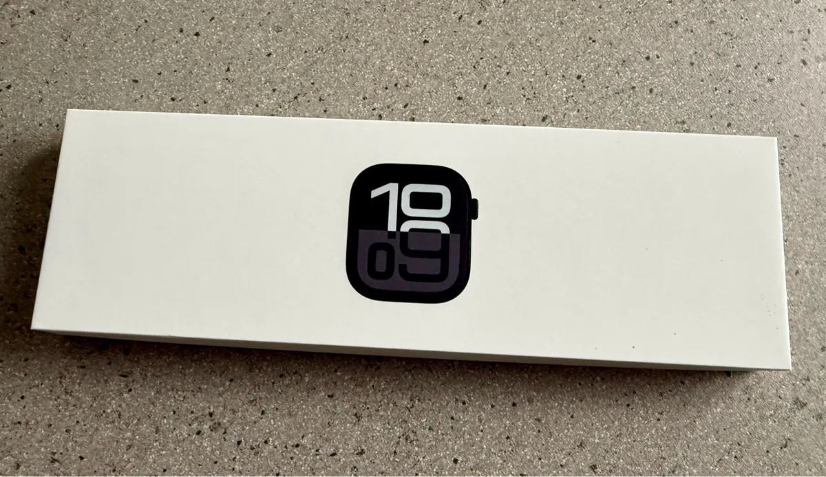 Apple Watch Series 10 - Image 3