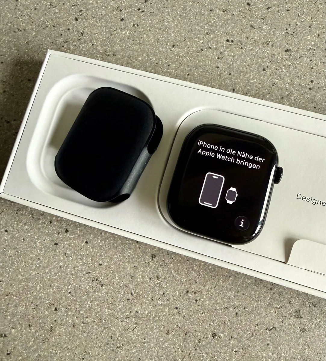 Apple Watch Series 10 - Image 4