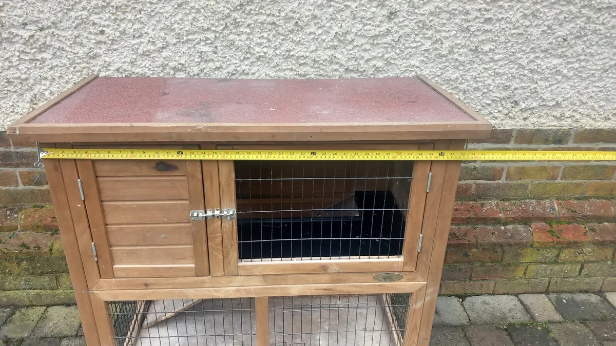 Rabbit hutch - Image 2