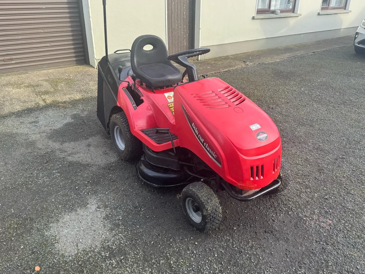 Ride on Mower - Image 3