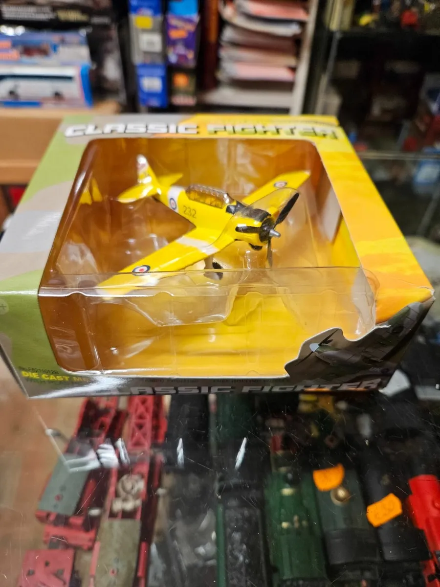 Corgi Aeroplane - Image 2