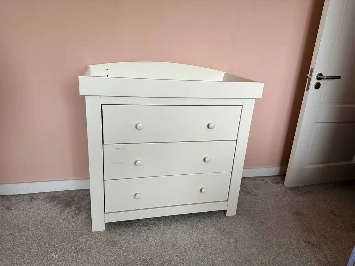 Mamas & Papas Mia 3 Drawer Changing Unit - Image 3