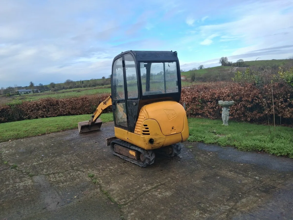 Mini digger excavator - Image 2