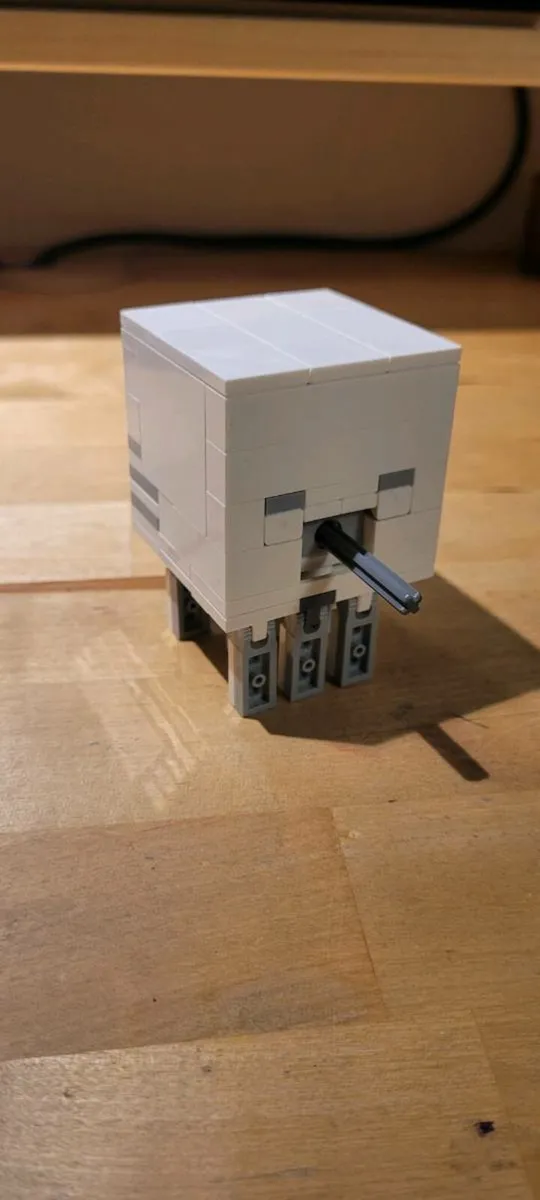 The ghast Lego toy - Image 2