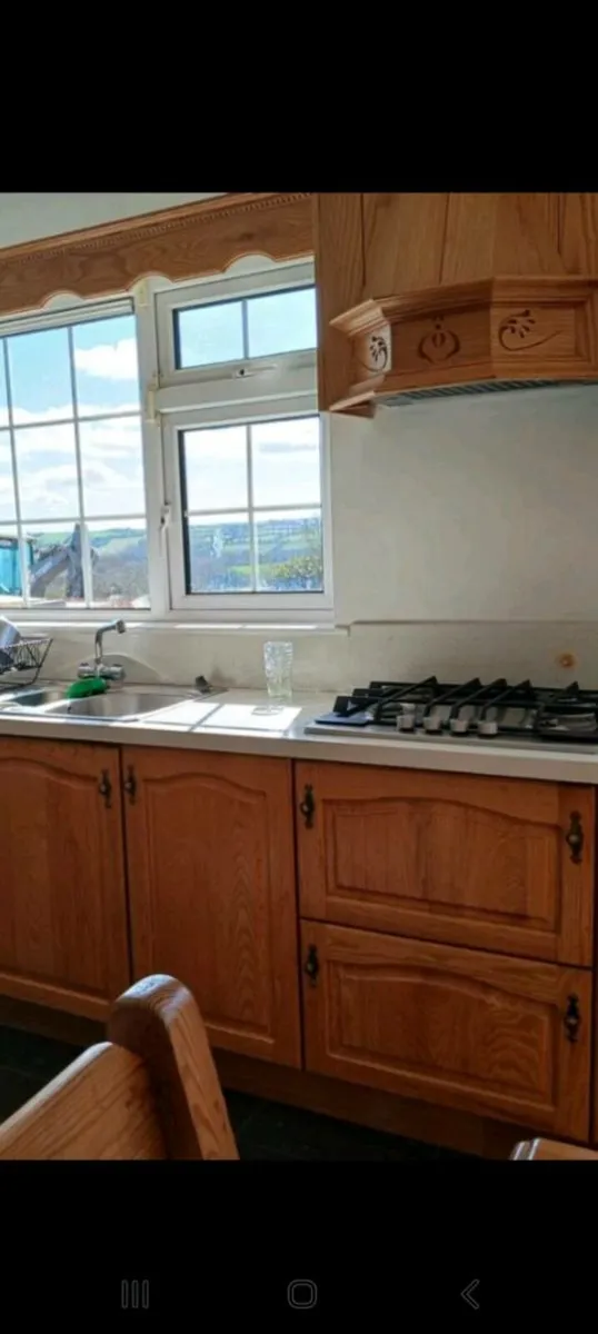 Solid oak kitchen - Image 4