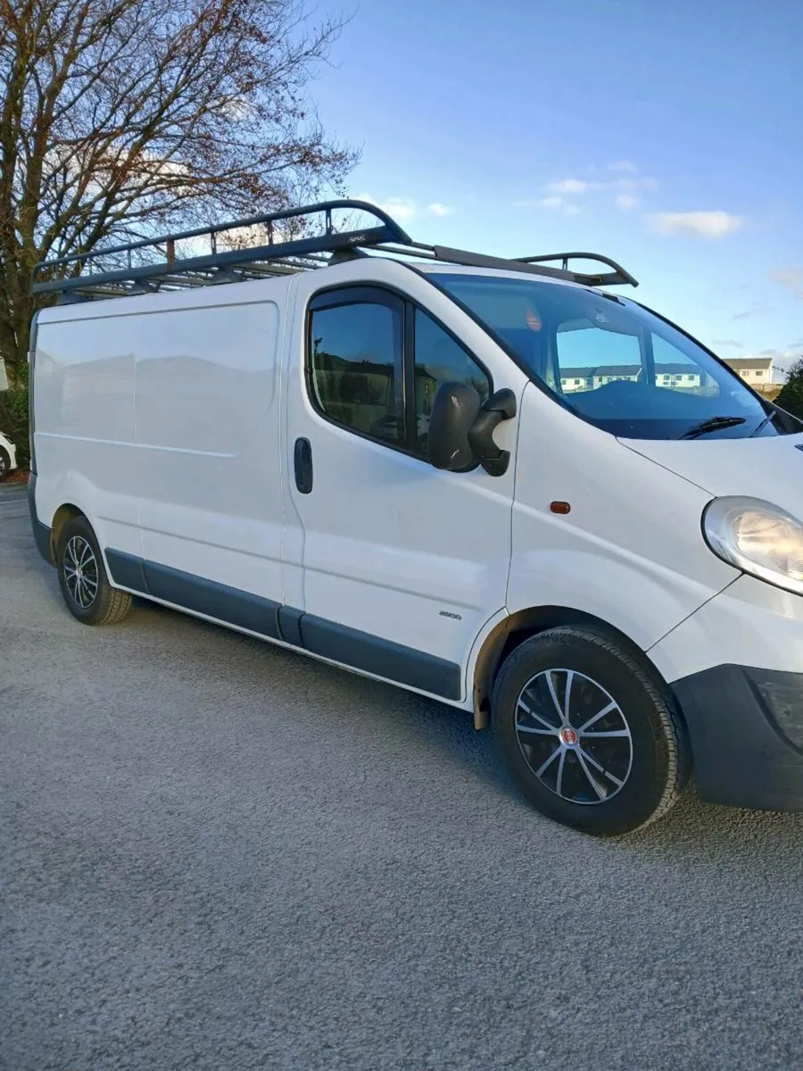Vauxhall Vivaro 2900 CDTI LWB NEW TEST - Image 4