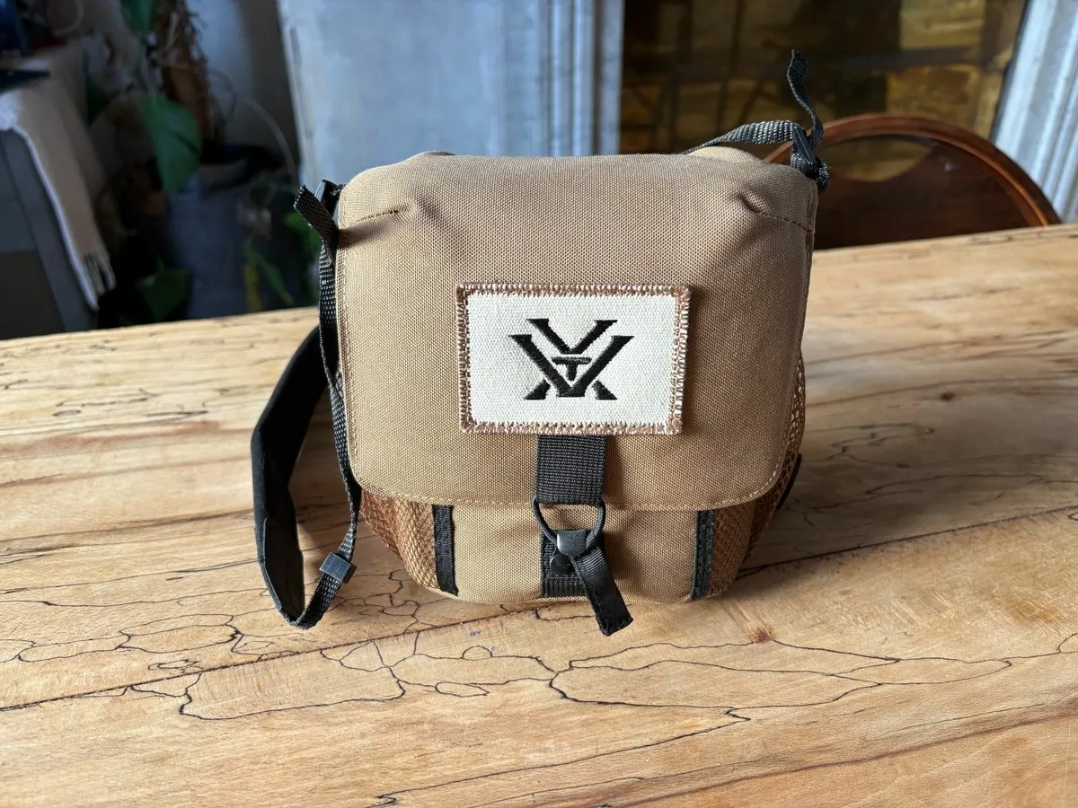 Vortex Diamondback Binoculars 8×42 + Carry Case - Image 4