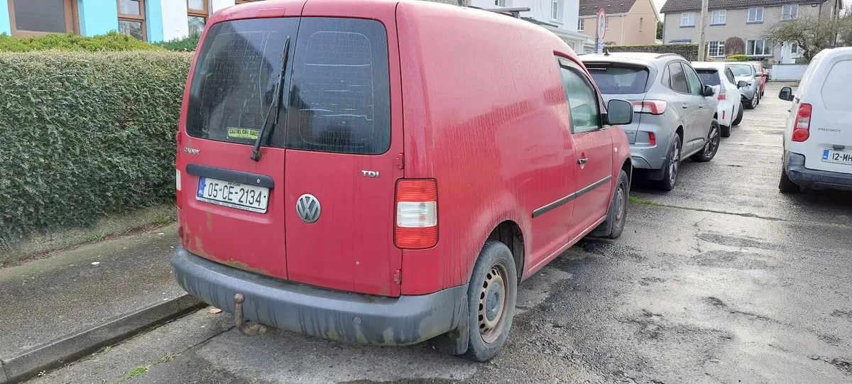 Volkswagen Caddy 2005 - Image 3