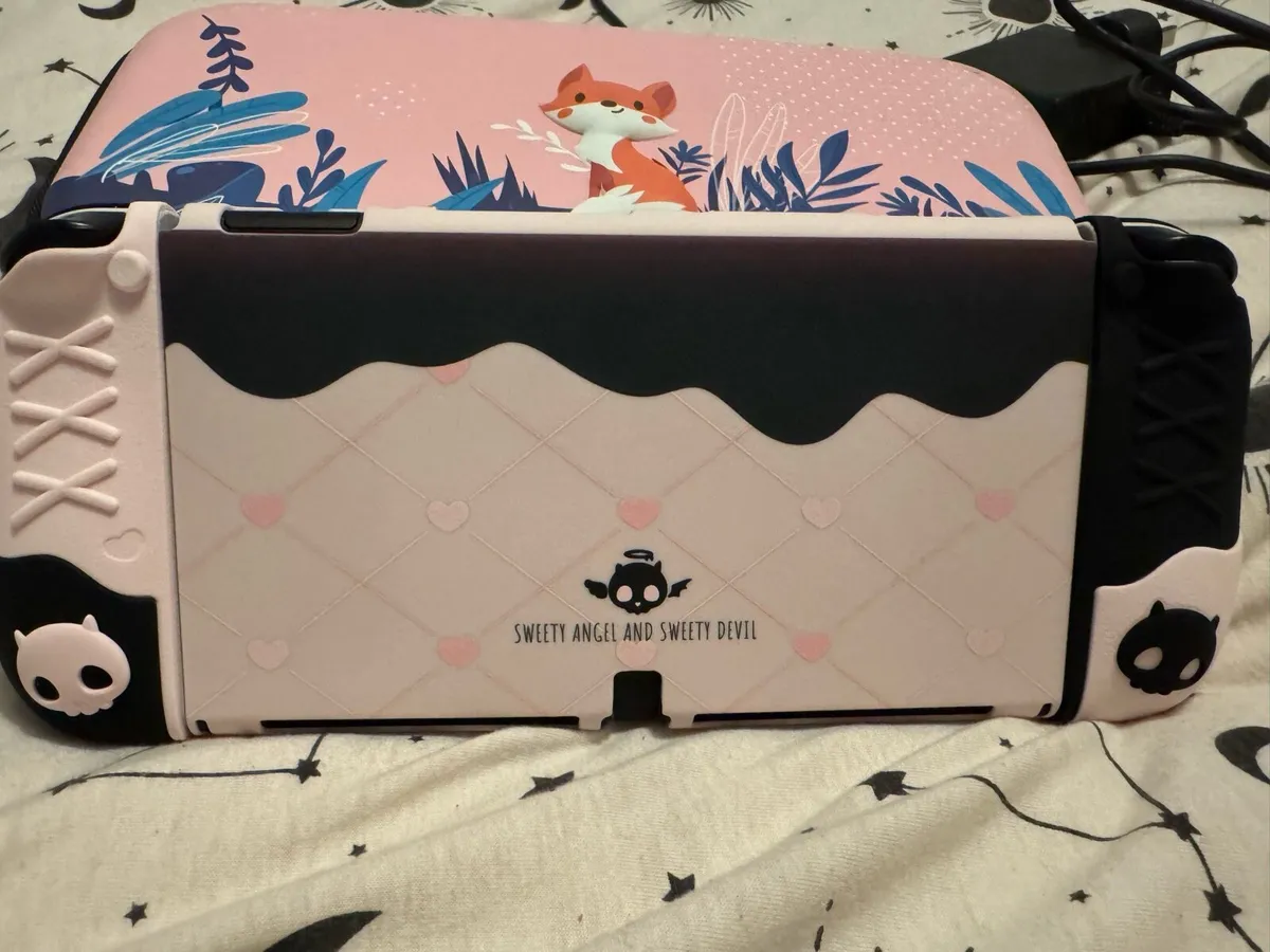 SWITCH OLED - Mario Cart deluxe and 2 Micro SD - Image 2