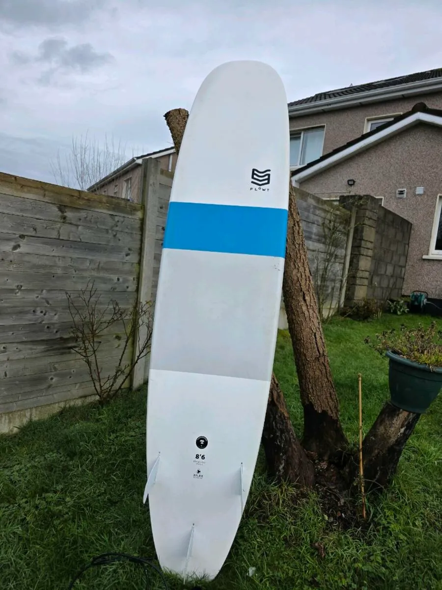 Flowt Surfing board - Image 2