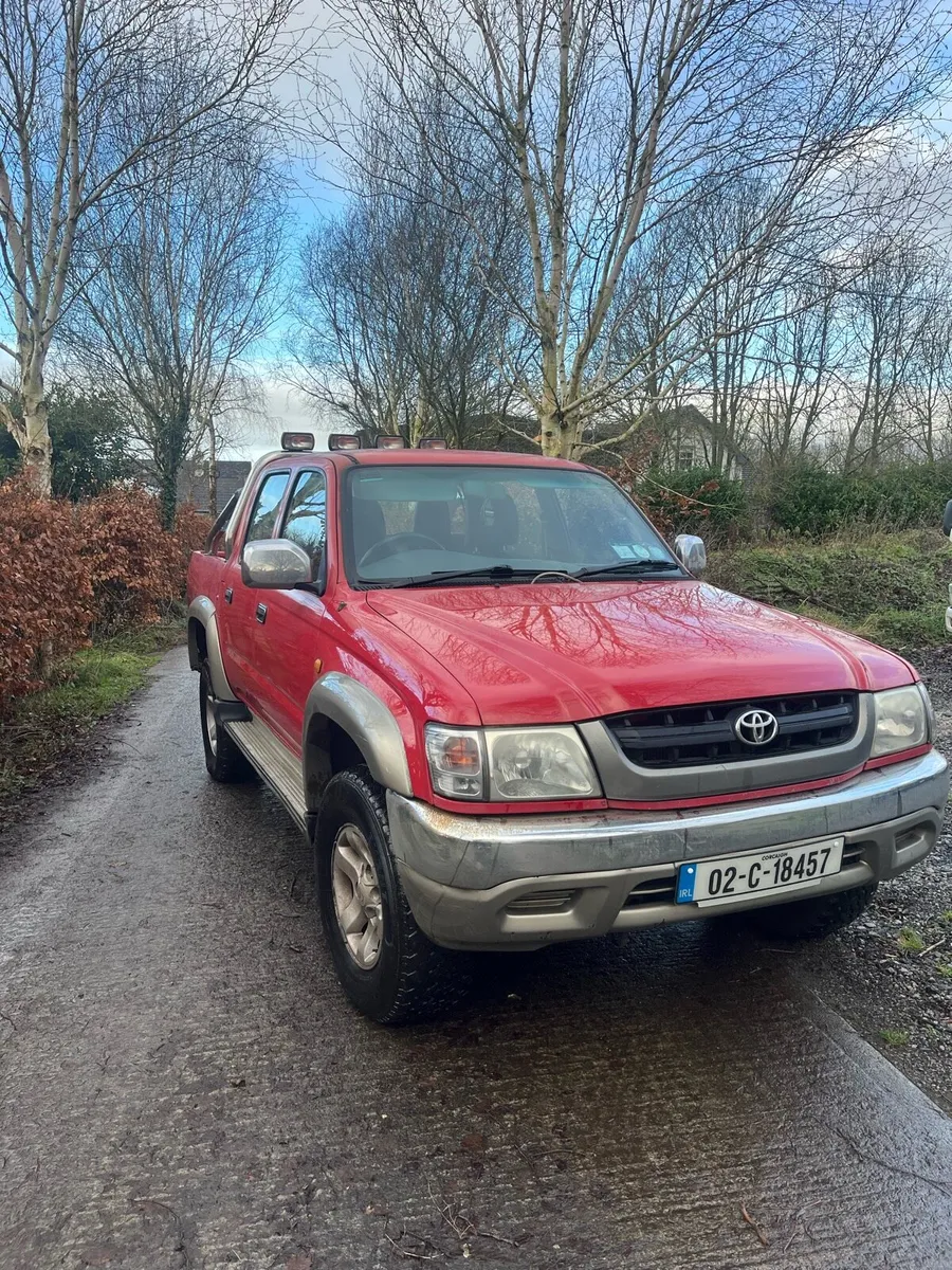 Toyota Hilux 2002 - Image 1
