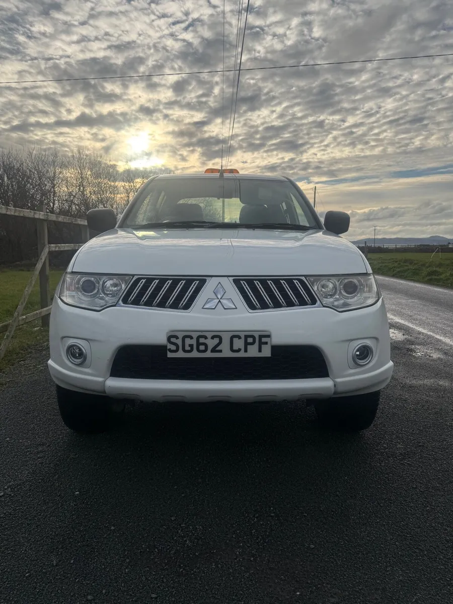 2012 Mitsubishi L200 4Life 136bhp - Image 2