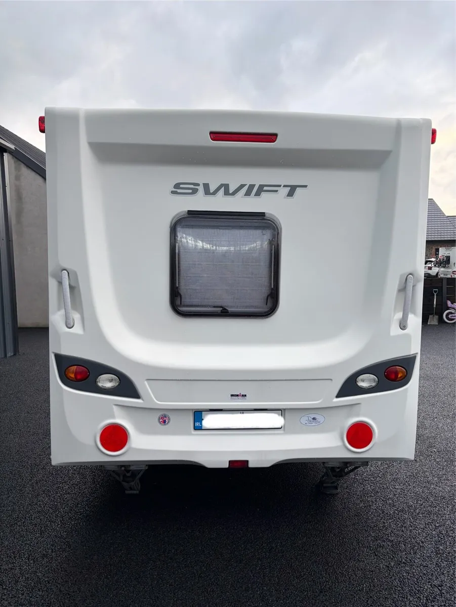 Swift Lifestyle 5 Berth - Image 3
