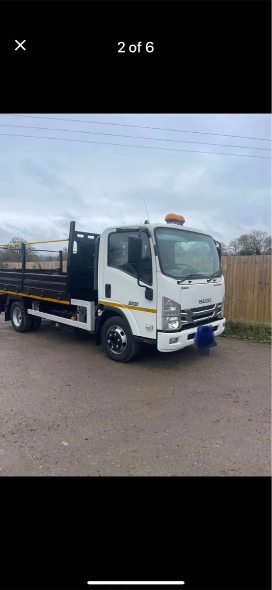 2019 Isuzu forward tipper 7.5 ton - Image 1