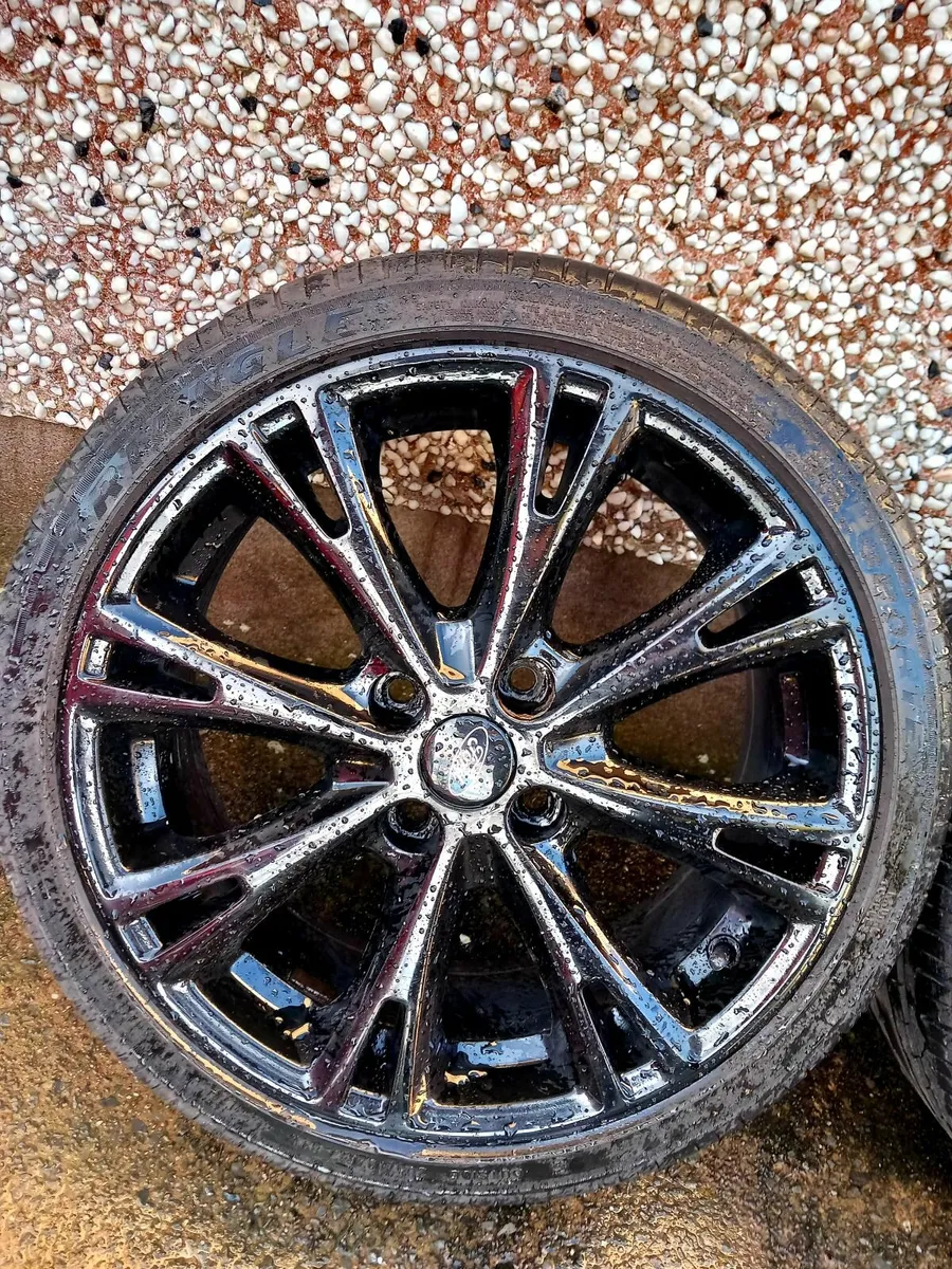 OEM Ford Fiesta Alloys 17inch 4x108 - Image 4