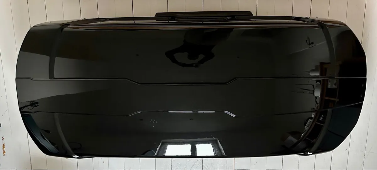 THULE Roof cargo box - Image 1