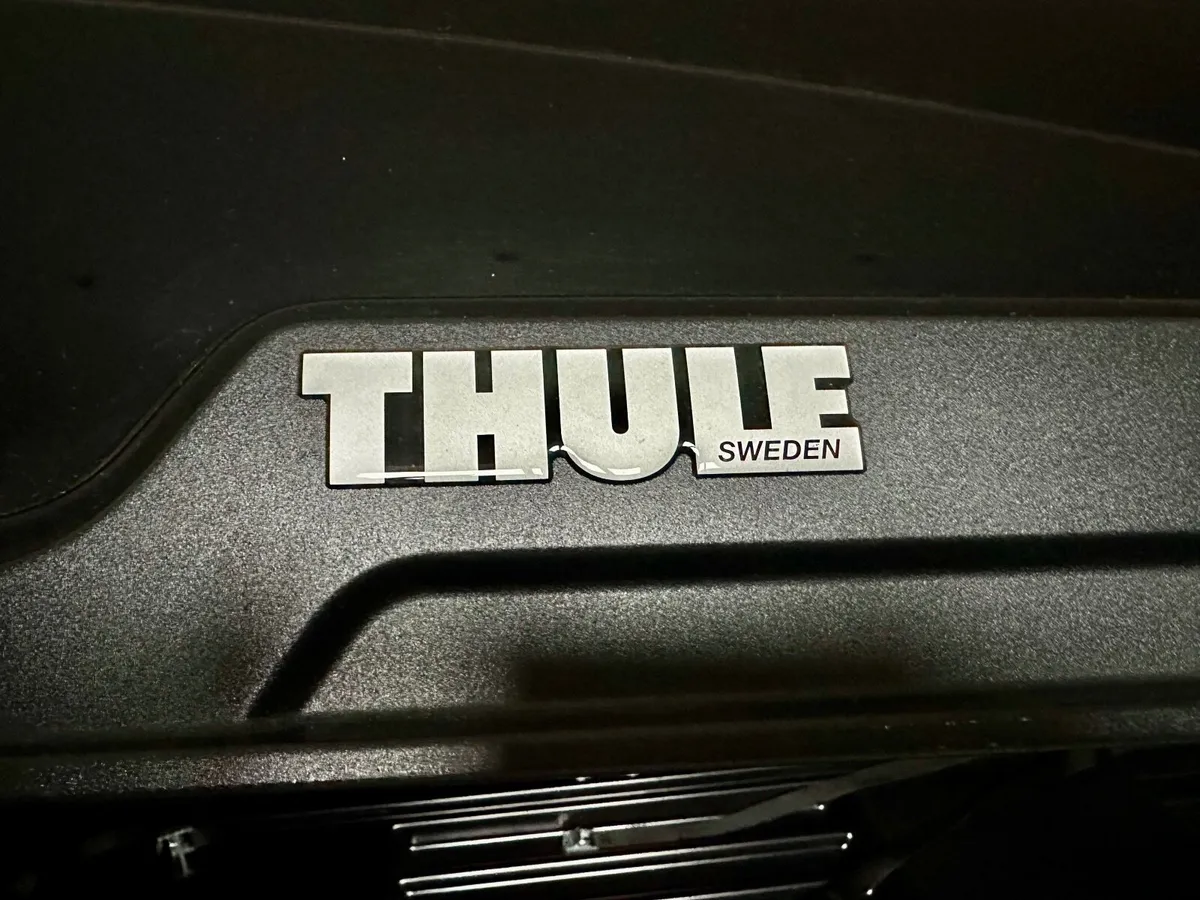 THULE Roof cargo box - Image 3