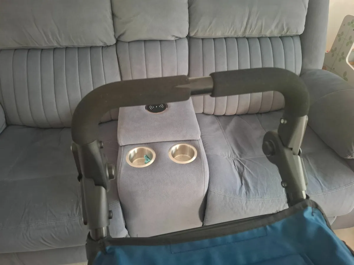 Out n about buggy - Image 2