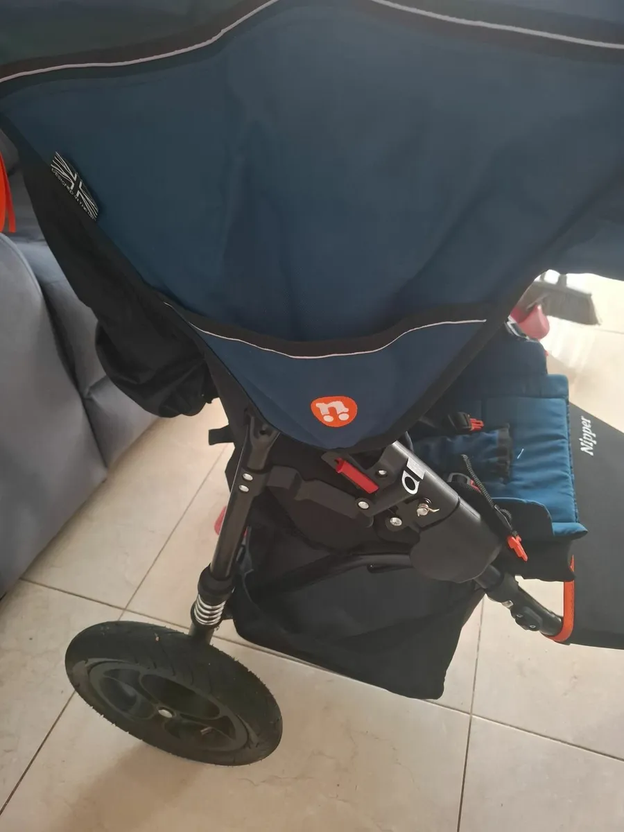 Out n about buggy - Image 3